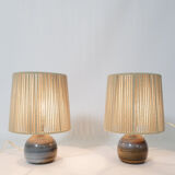 Pair of bedside lamps, rope blinds