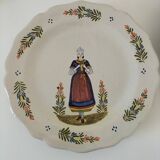 4 hand-painted earthenware plates in a holiday home style