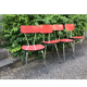 7 chaises en formica bleues et rouges