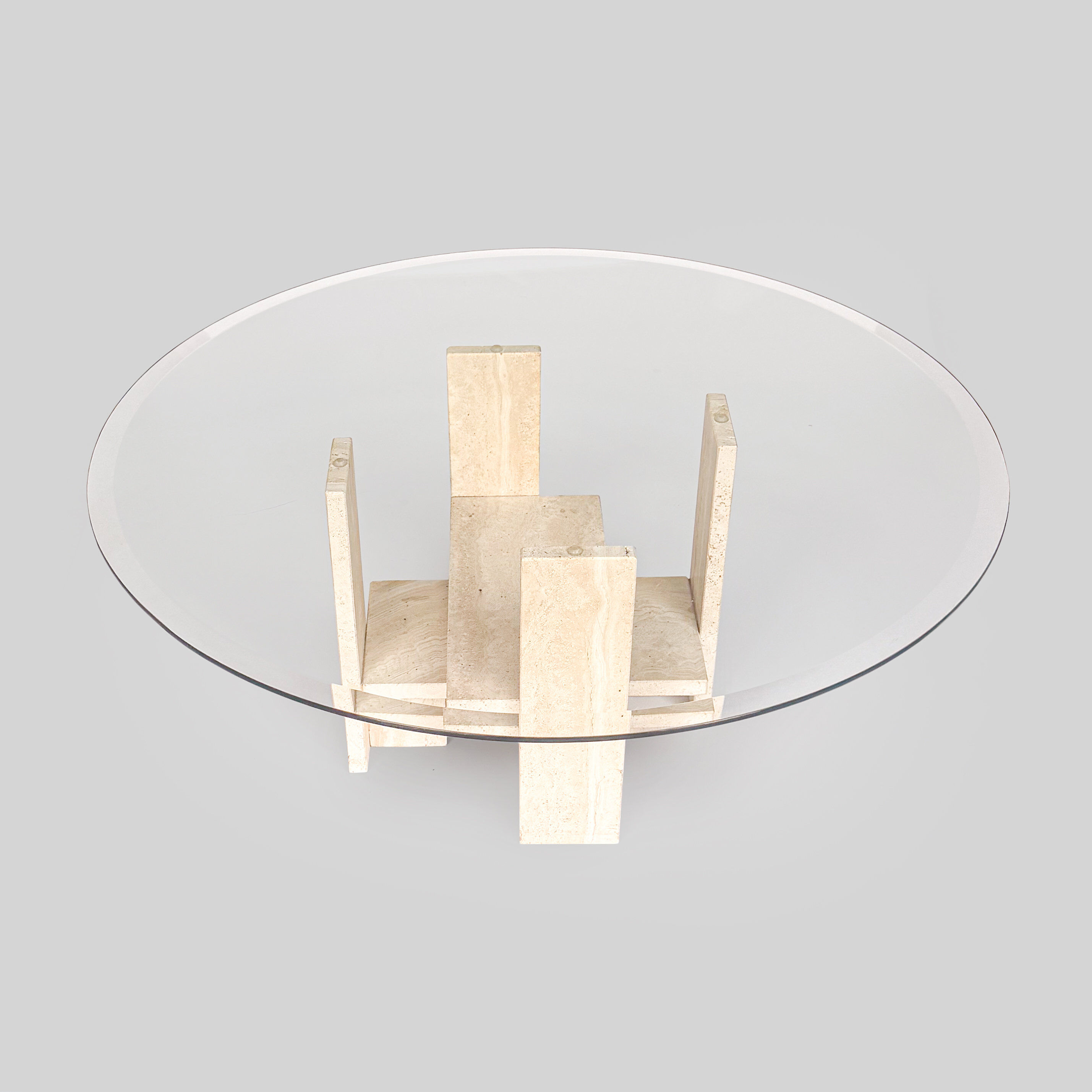 Table basse en travertin architectural vintage, années 1970.