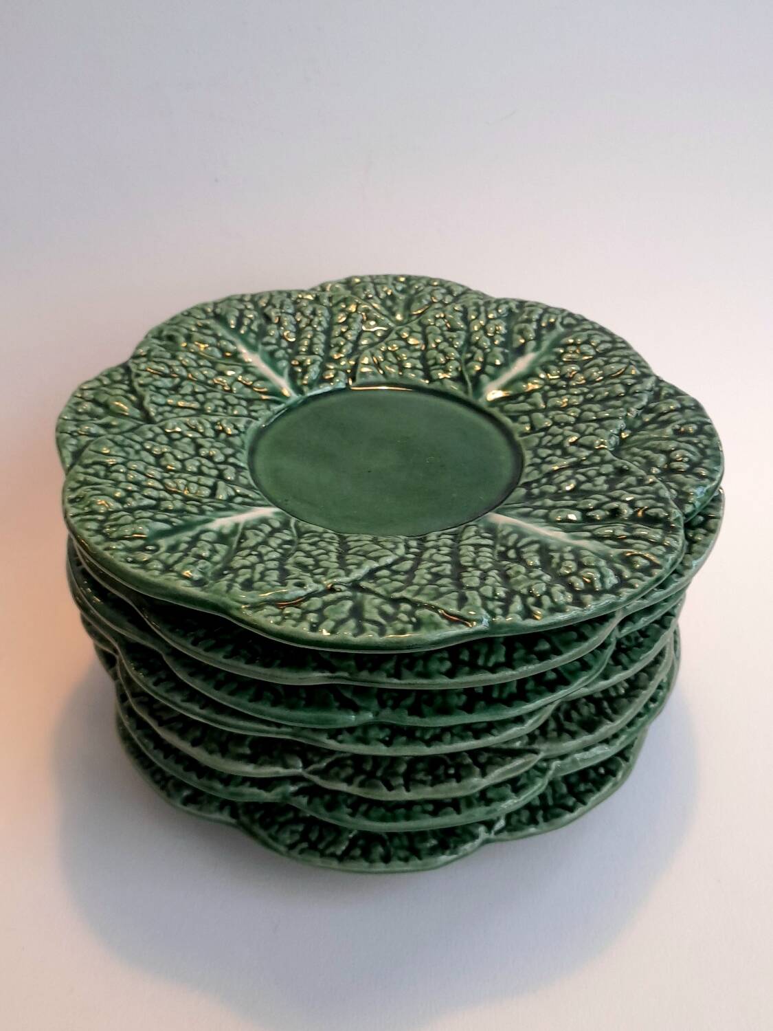 Cabbage leaf slip plates