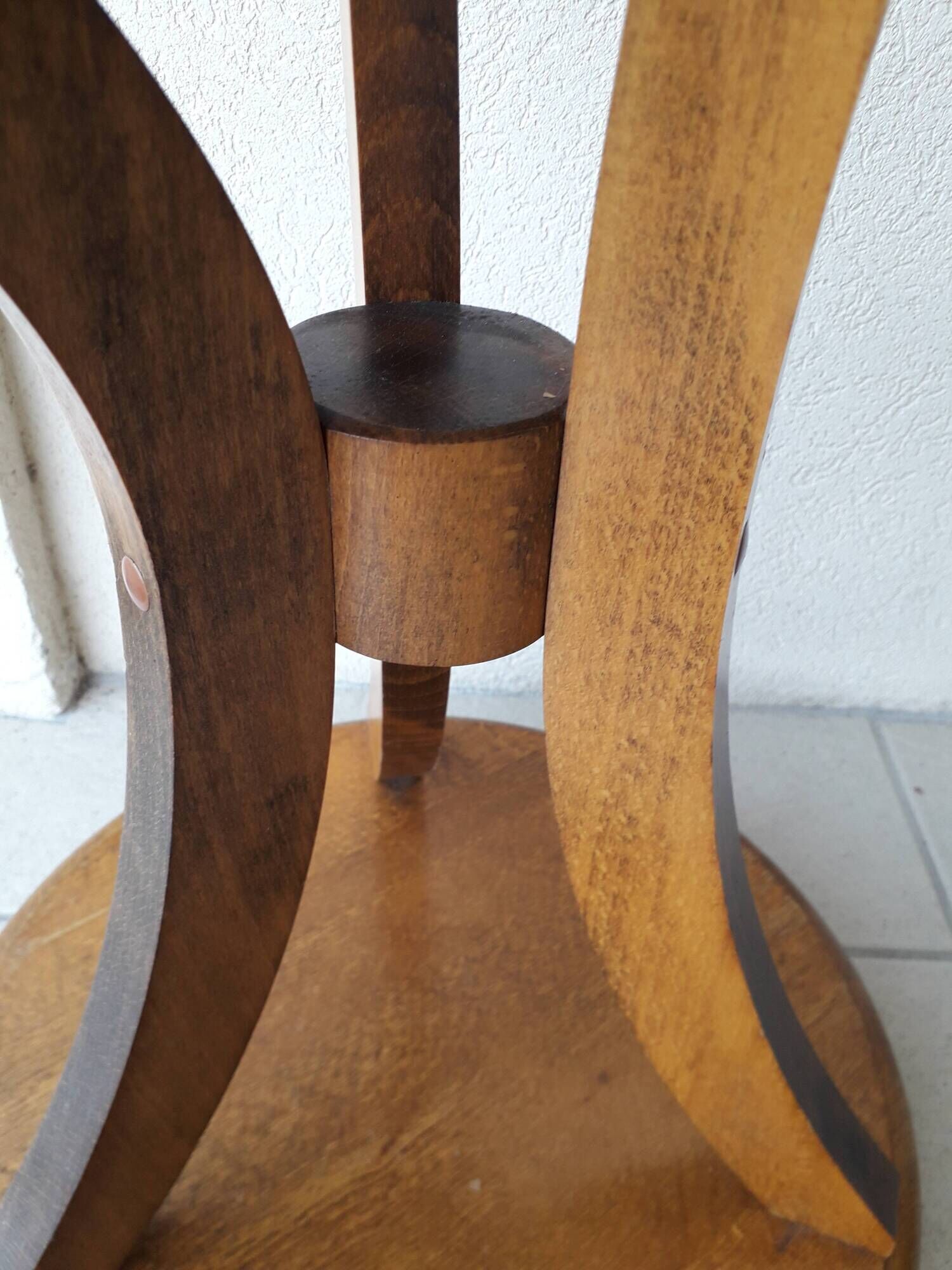 Wooden plant holder
