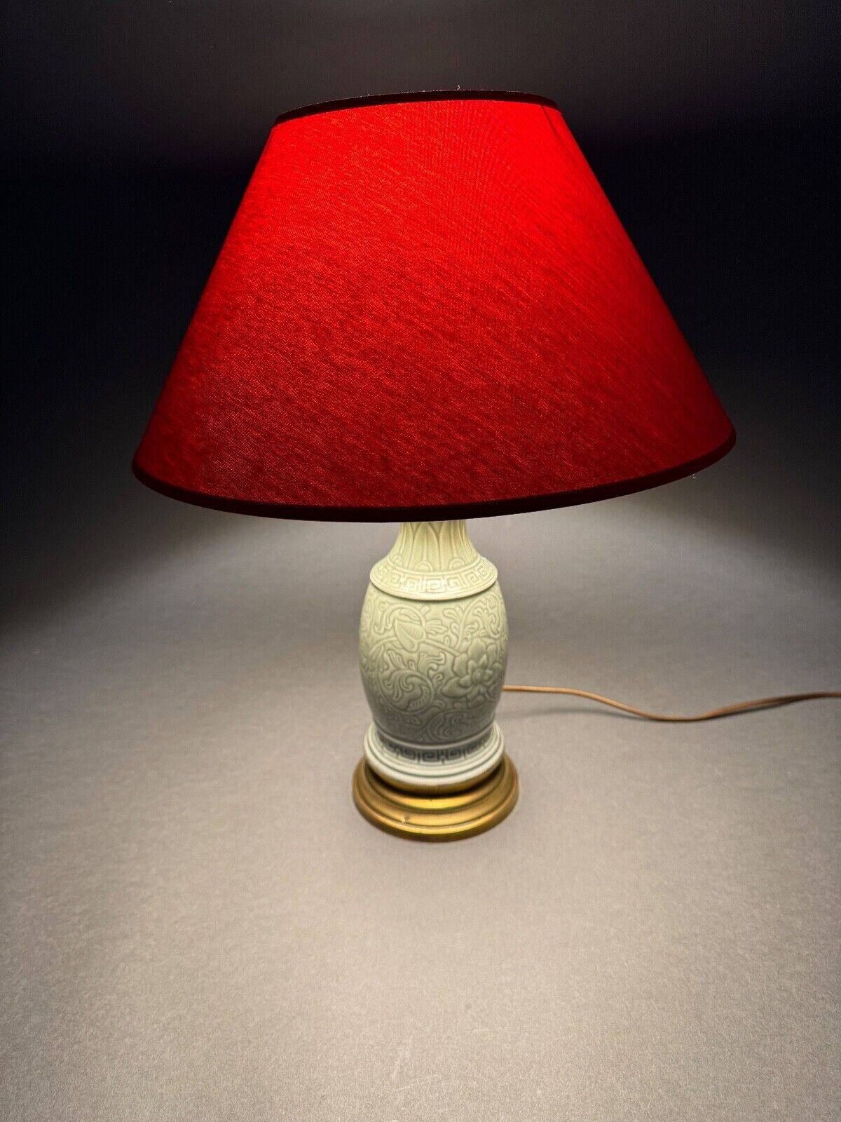 Napoleon III lamp in green cecidon on a brass base