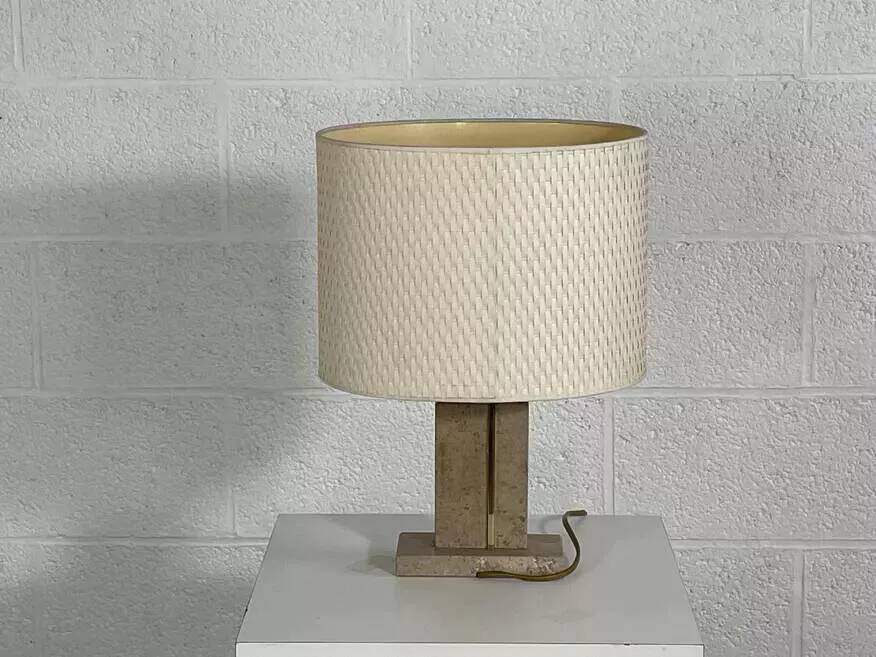 Lampe années 70 en travertin et laiton