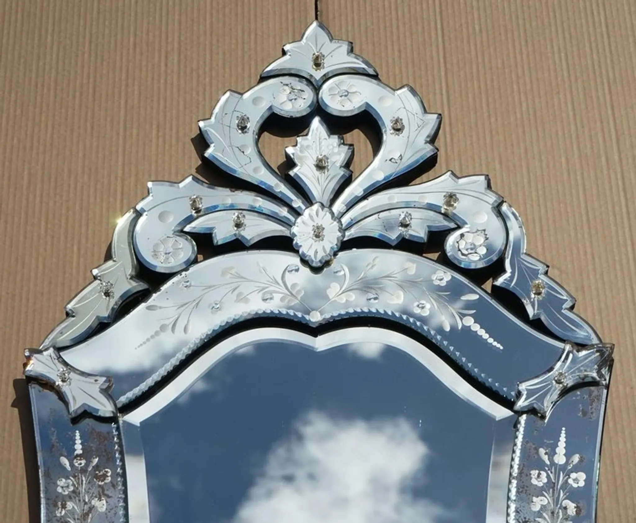 Antique Venetian Heart-Shaped Wall Mirror in Printed Glass, Italy, 1910s