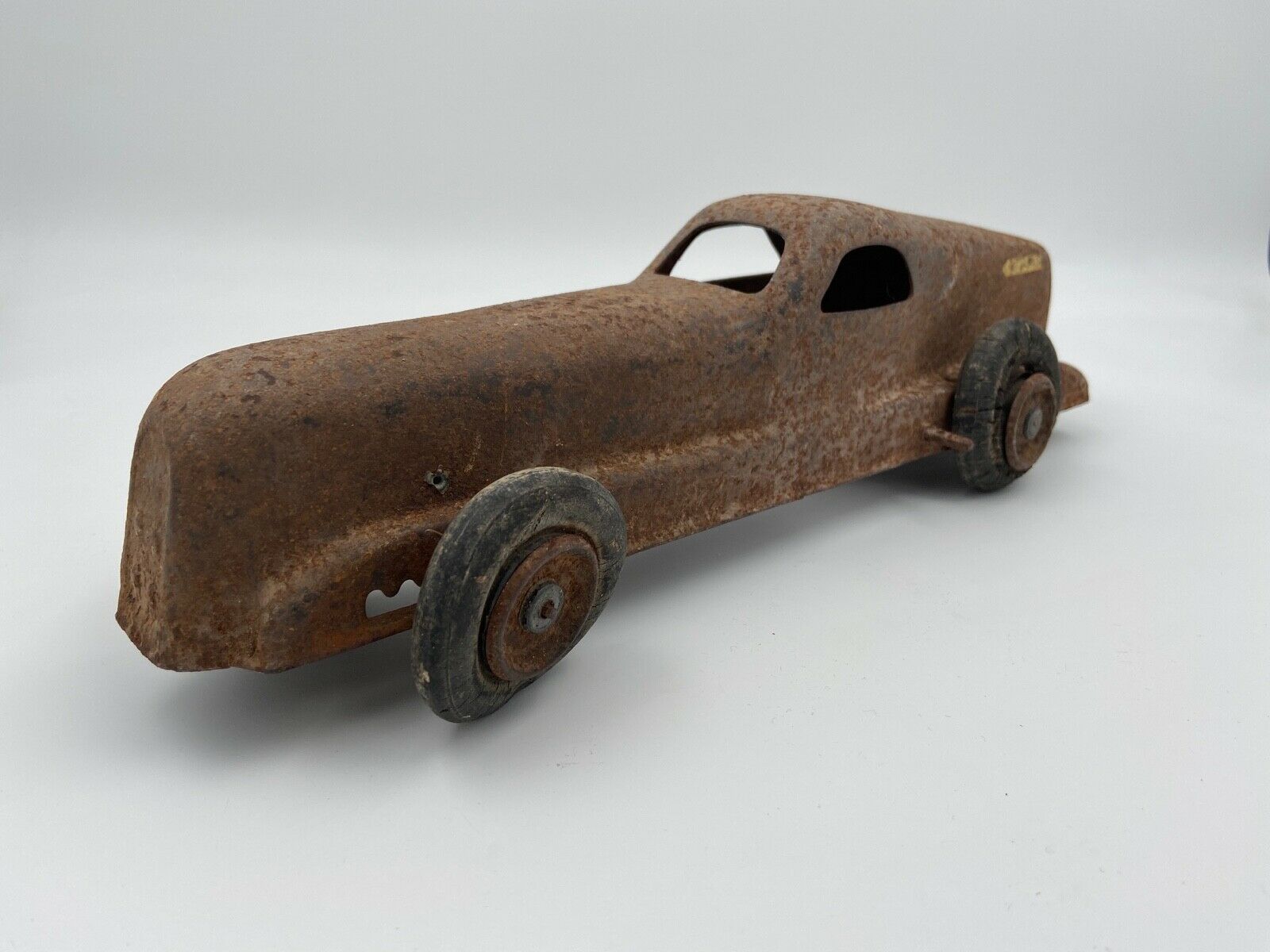 Miniature car cij renault nervasport montlhery years 40 35cm