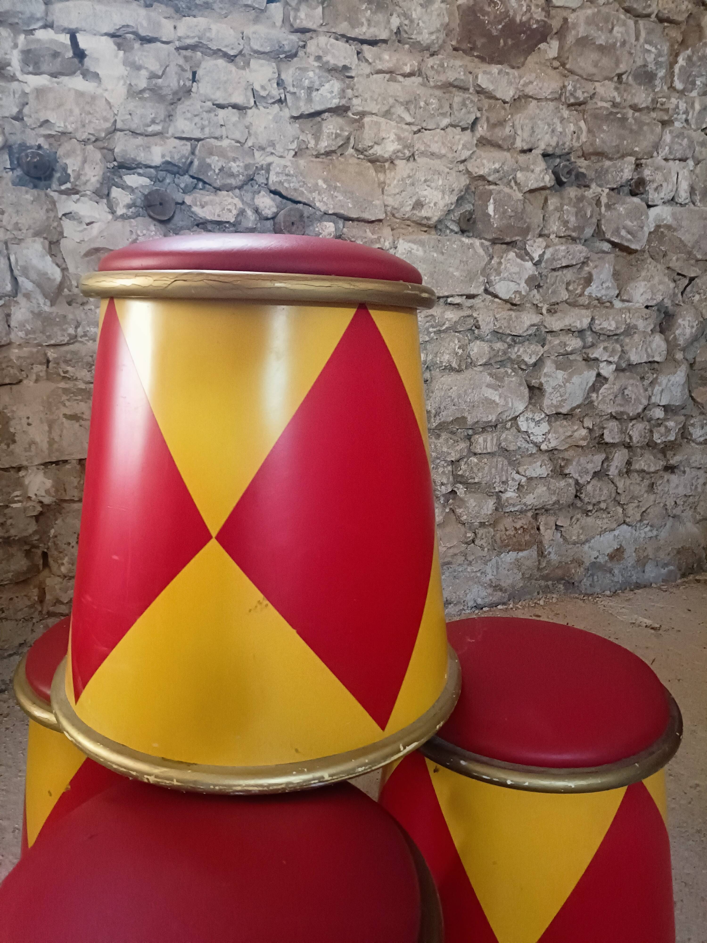 Tabouret de cirque