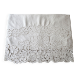 Drap ancien en lin broderie richelieu