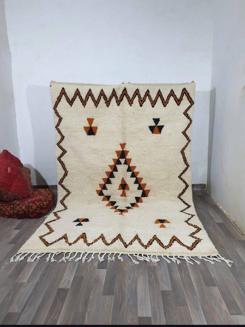 Moroccan Berber rug 250cm x 150cm