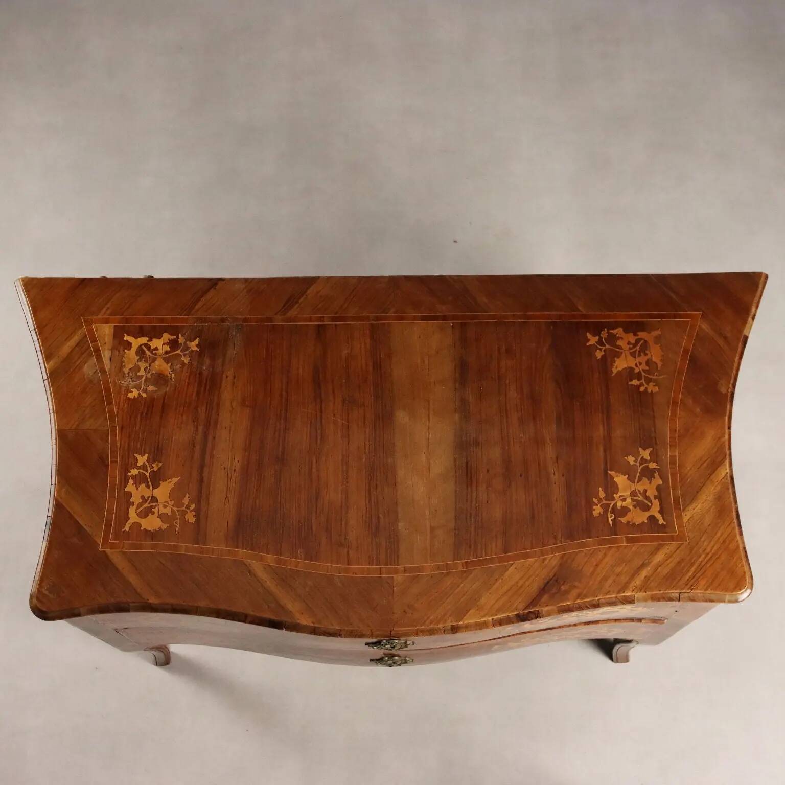 Antique baroque walnut commode, Italy, 18th century