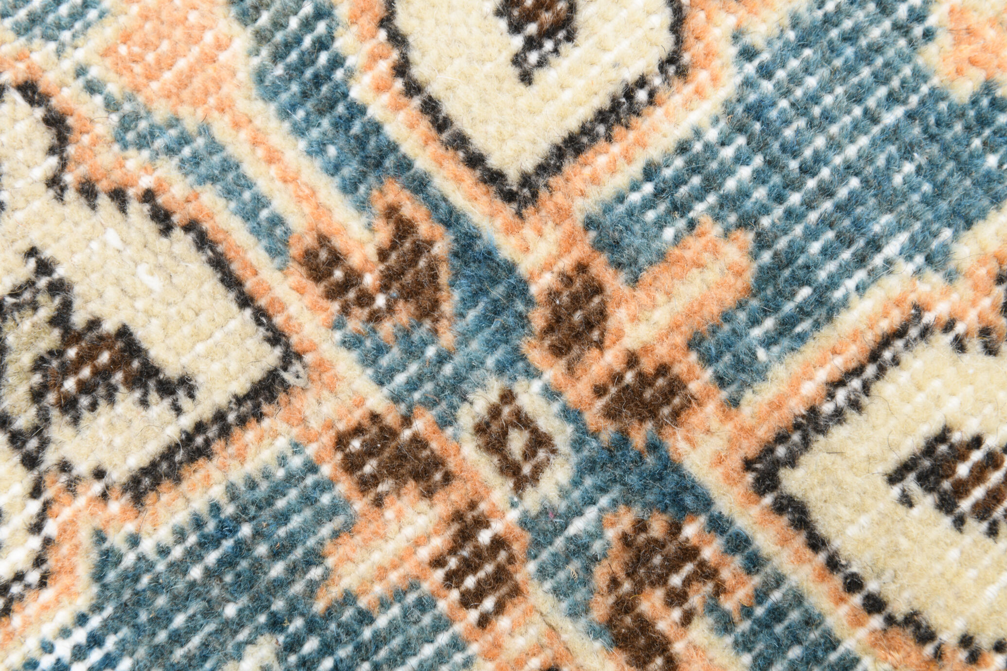 Orange carpet 194x119cm