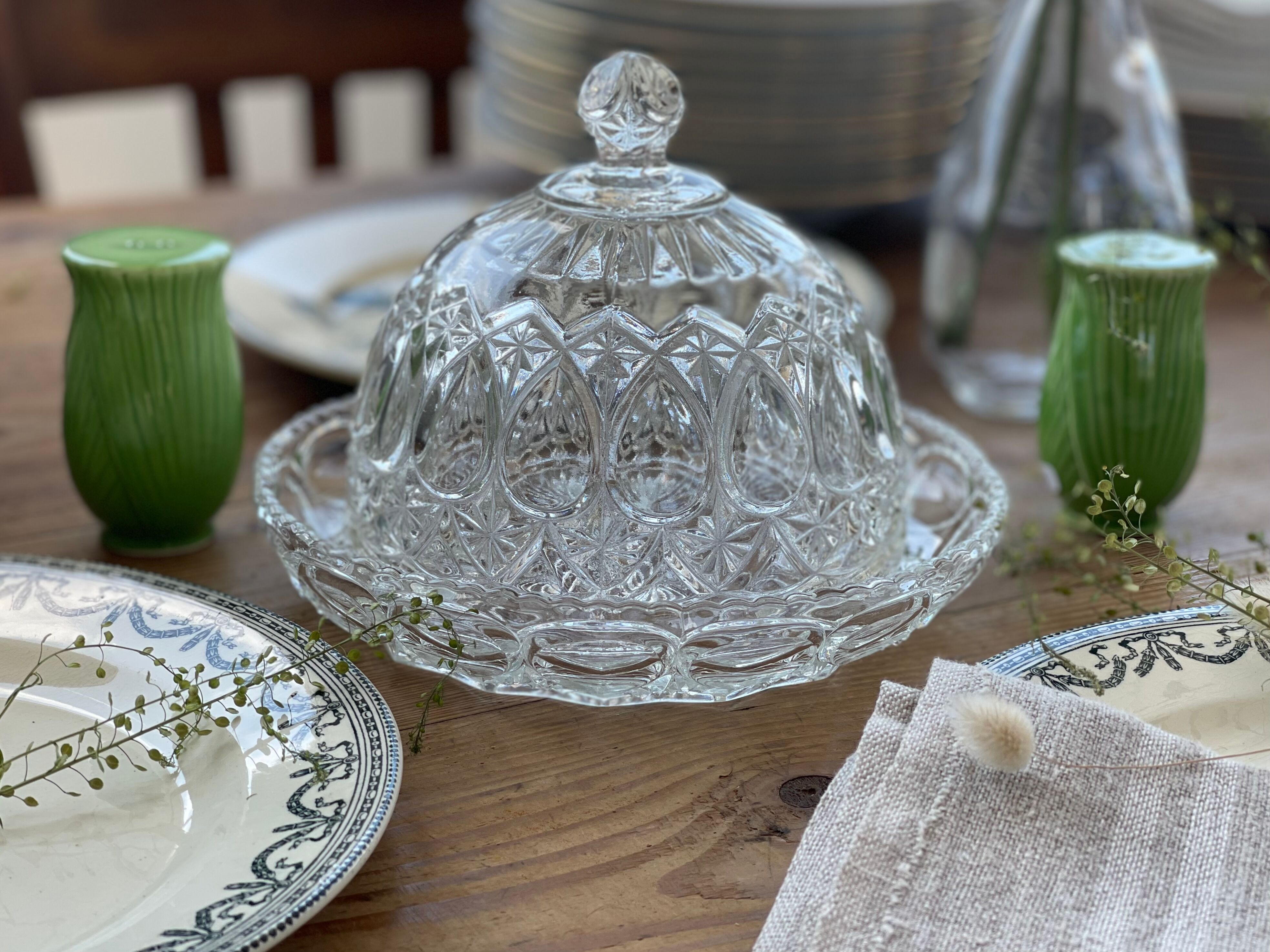 Crystal dish and bell