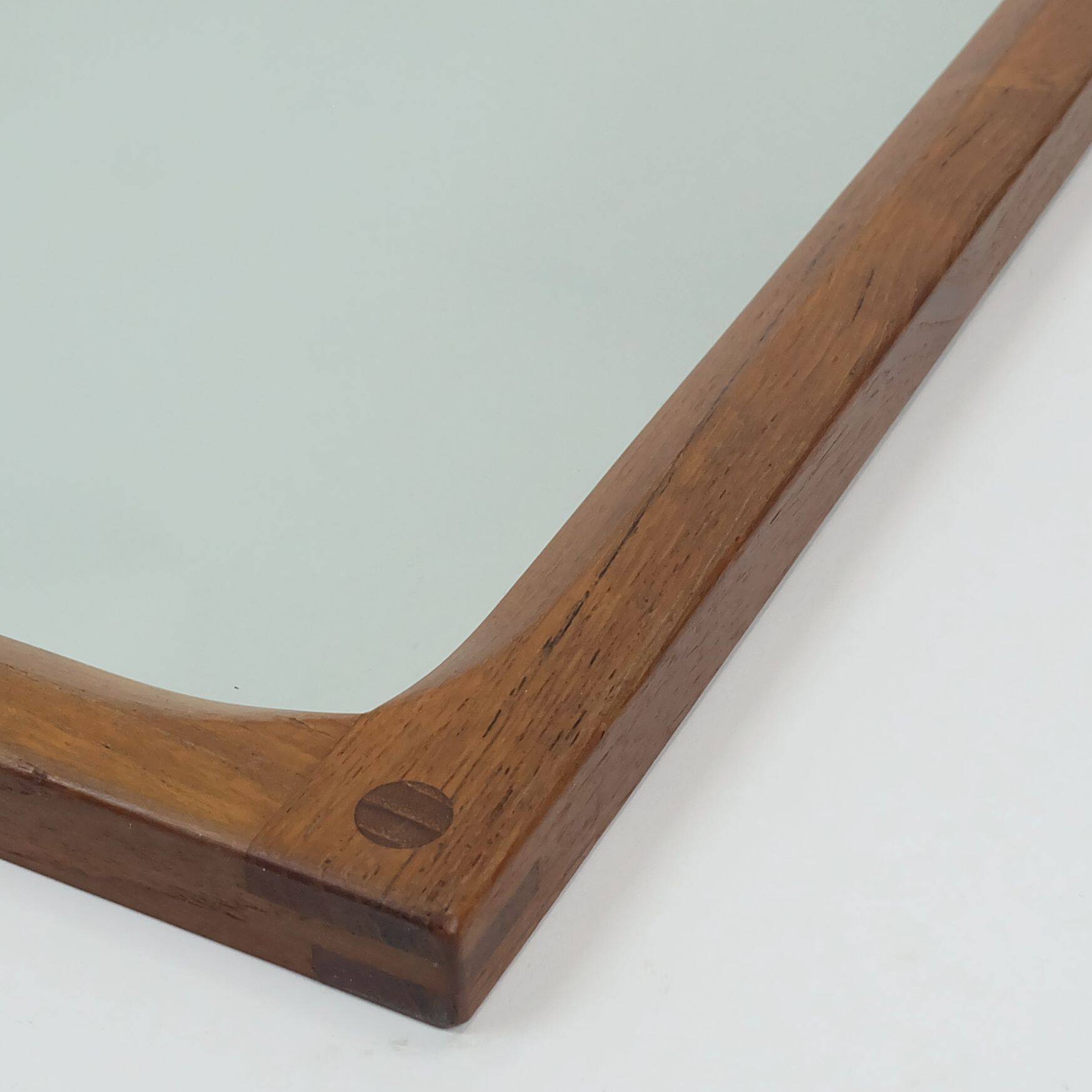 Miroir rectangulaire en teck par Aksel Kjersgaard, Danemark années 1970