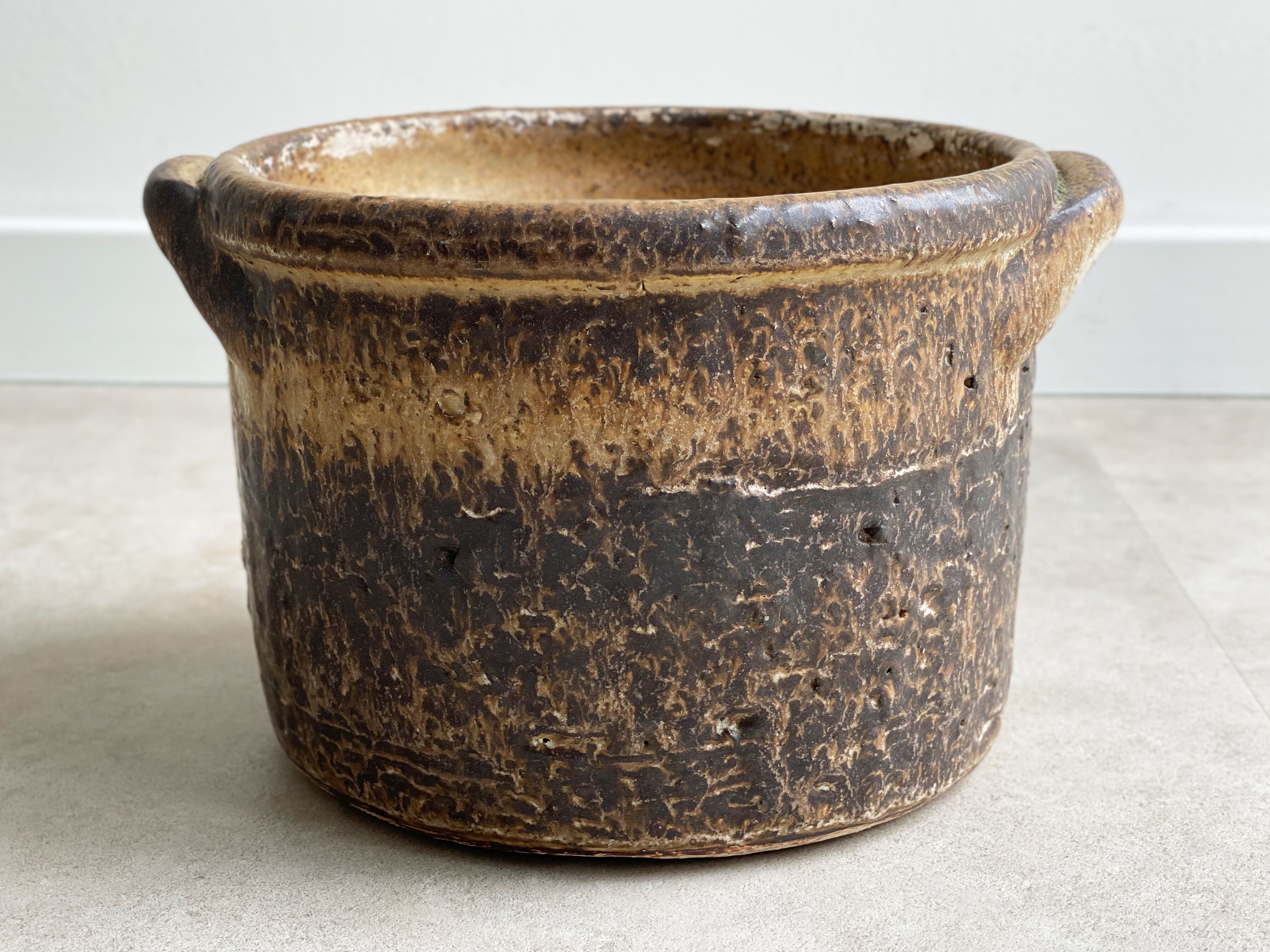 Mid Century brown ceramic planter / flower pot