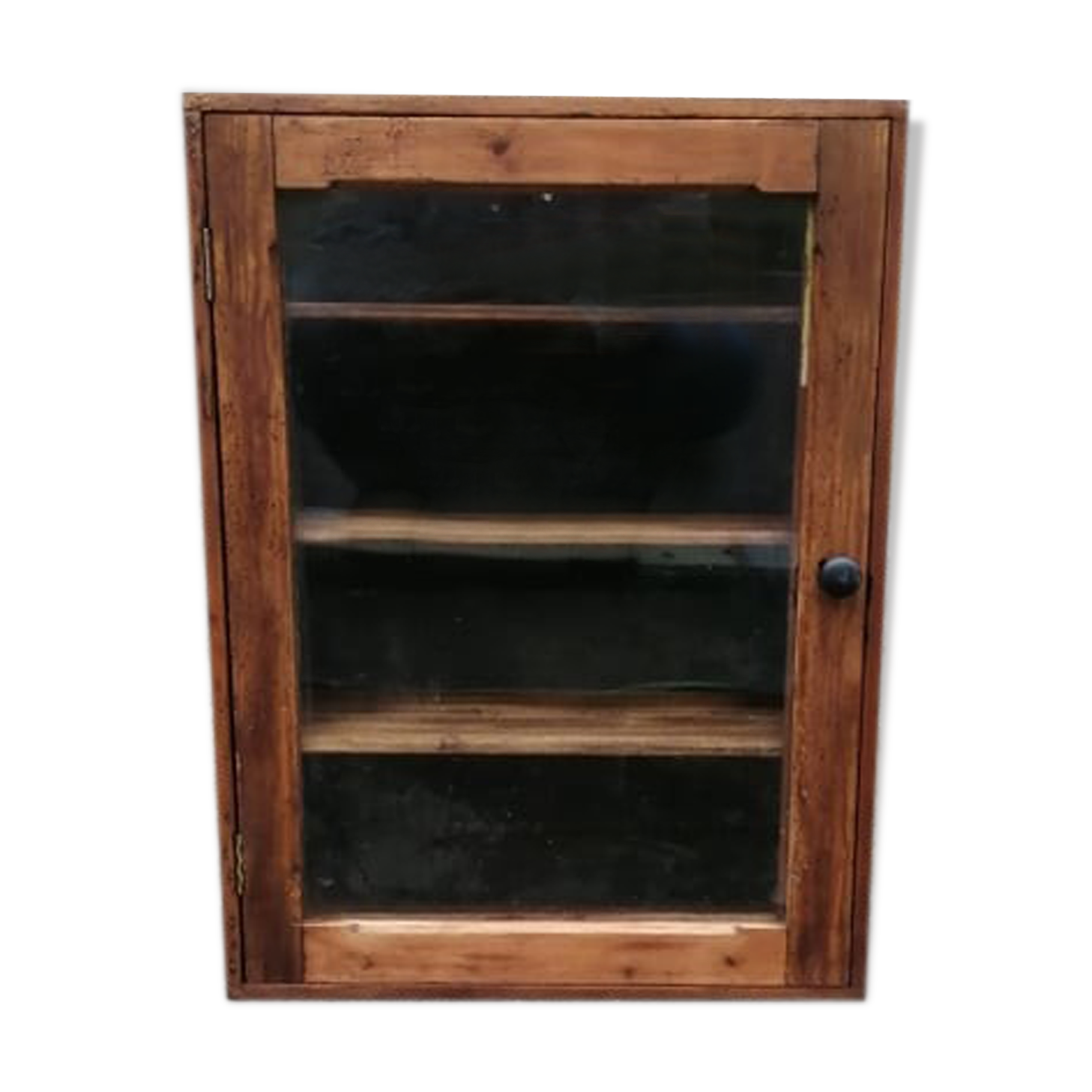 Storage cabinet