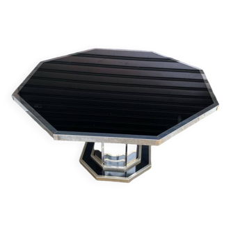 Black table