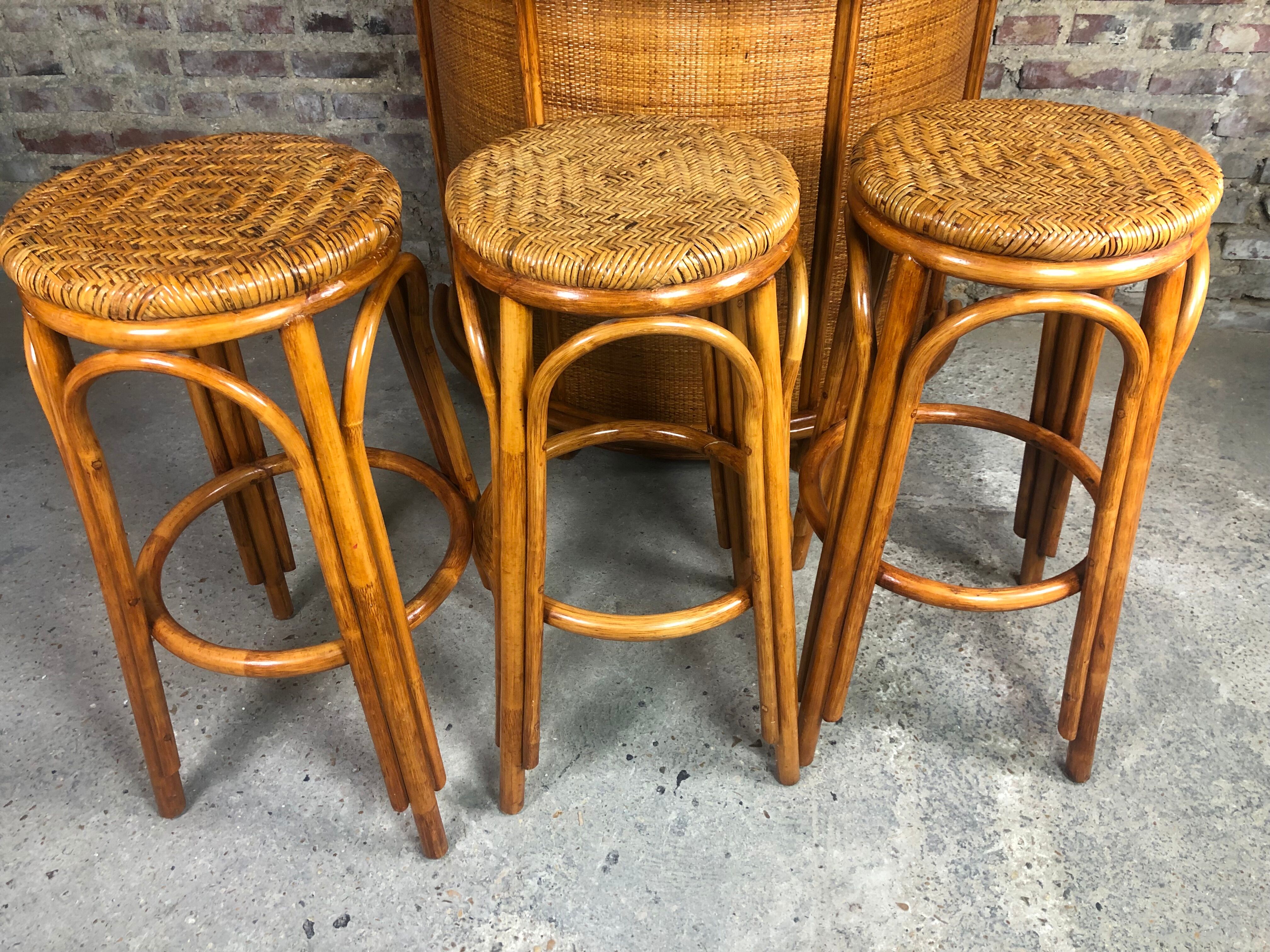 Bar and its 3 vintage stools in rattan and bamboo 1960'S