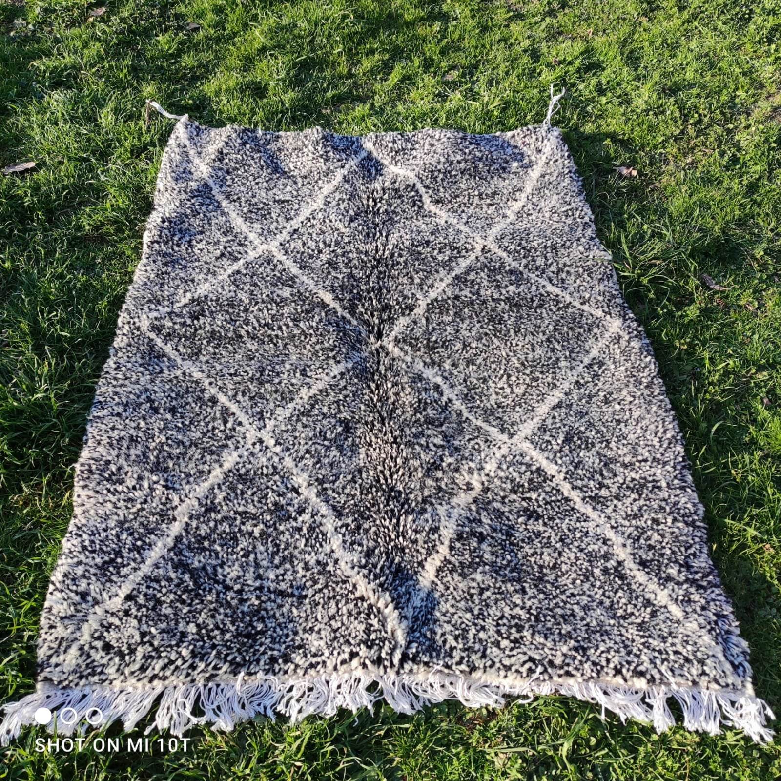 Berber carpet Beni Ouarain 1m50 on 1m10