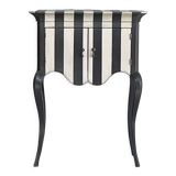 Baroque chest of drawers 1