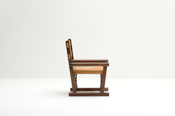 Fauteuil en peau de vache PL22 par Carlo Hauner & Martin Eisler pour OCA, Brésil 60s.