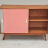 Buffet commode U-452 rose par Jiri Jiroutek pour Interier Praha 1960
