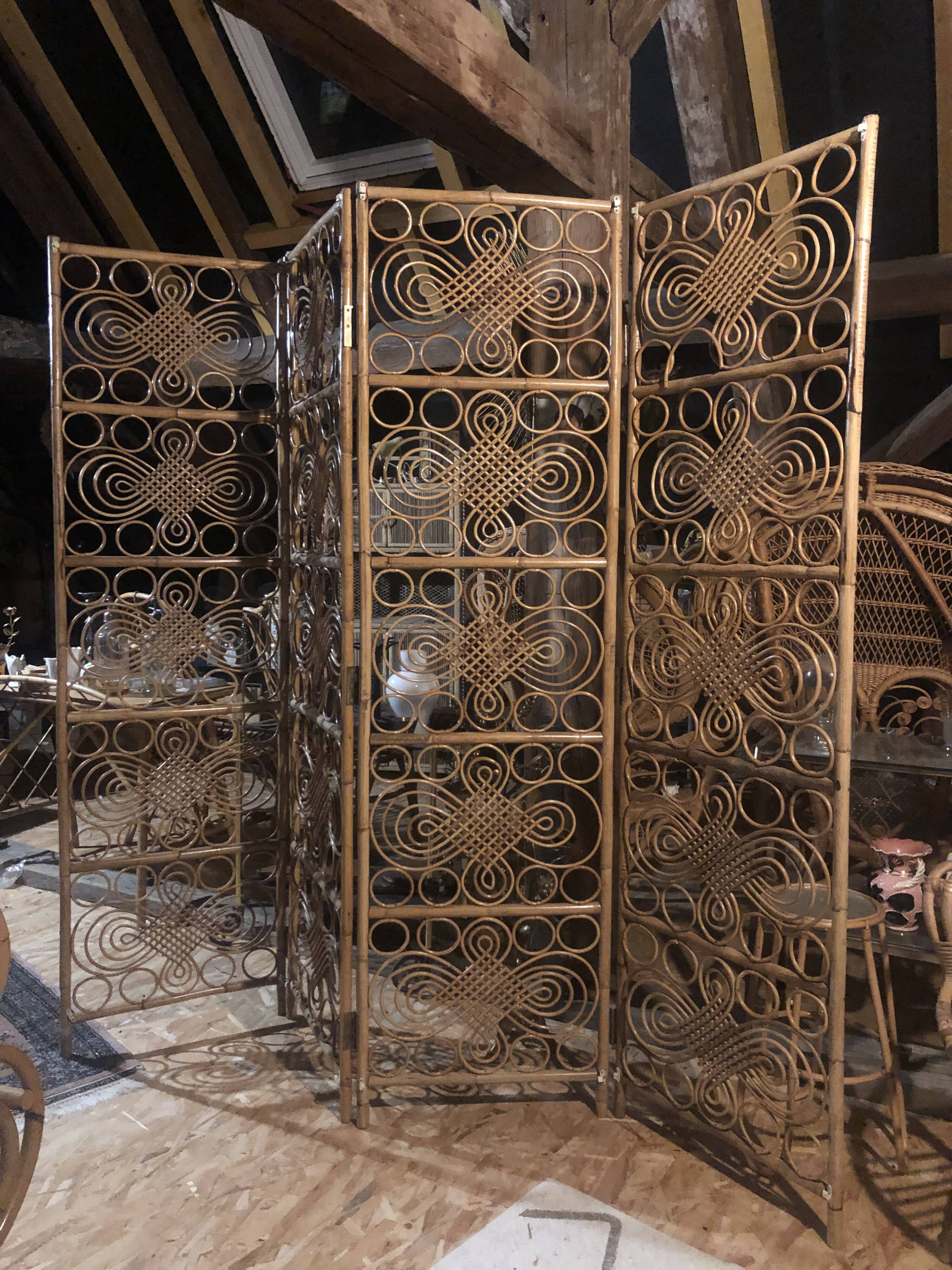 Vintage rattan screen