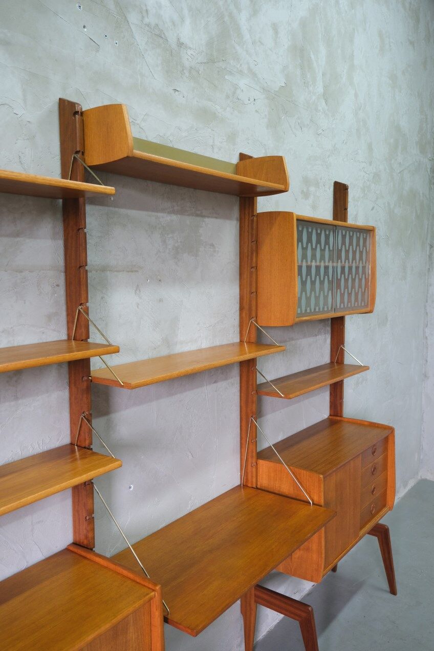 Mid-Century Modular Teak Free-Standing Wall Unit with Desk by John Texmon for Blindheim Mobelfabrik,