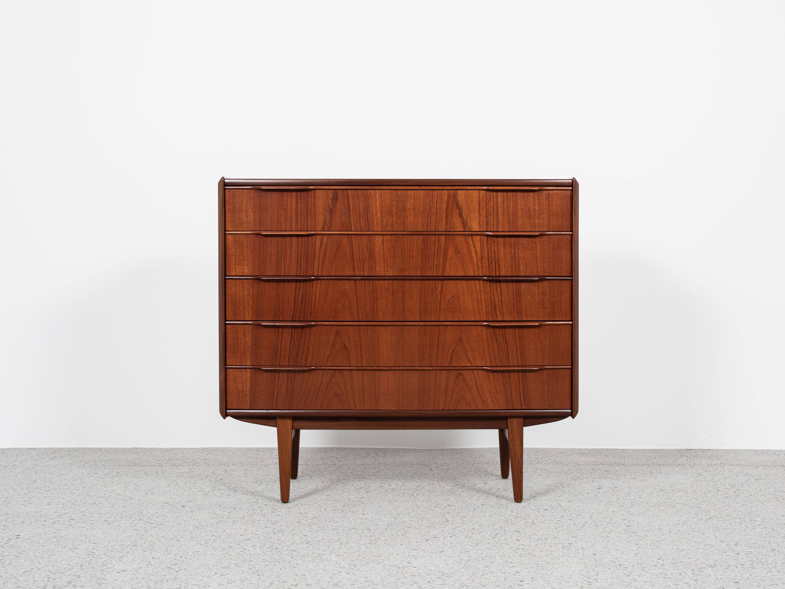 Midcentury Danish wider chest of 5 drawers in teak 1960s