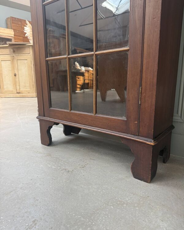 Bibliothèque vitrine anglaise
