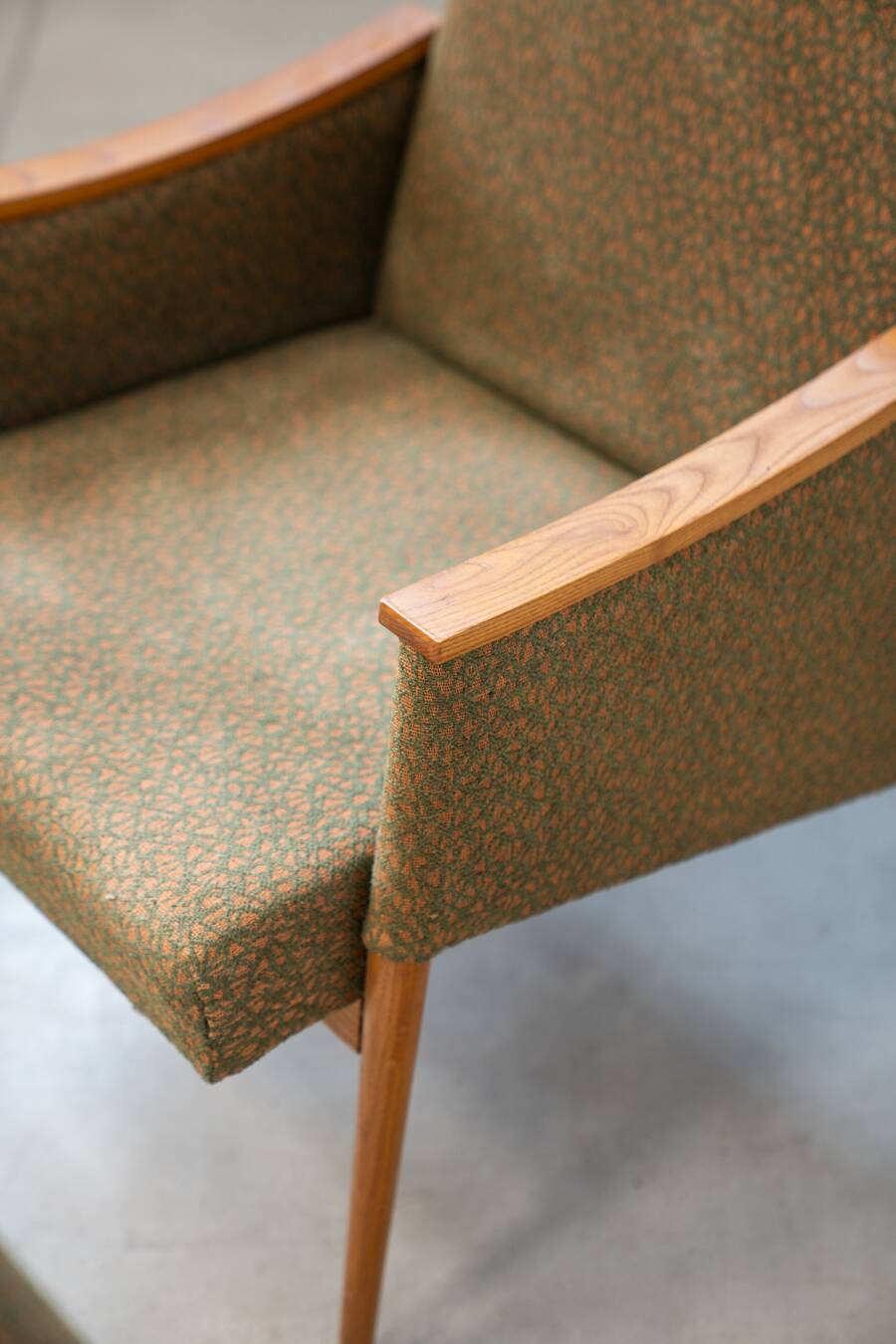 Pair of vintage armchairs in oak and embossed fabric, with old republished certificate of authenticity