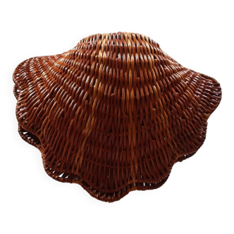 Wicker shell
