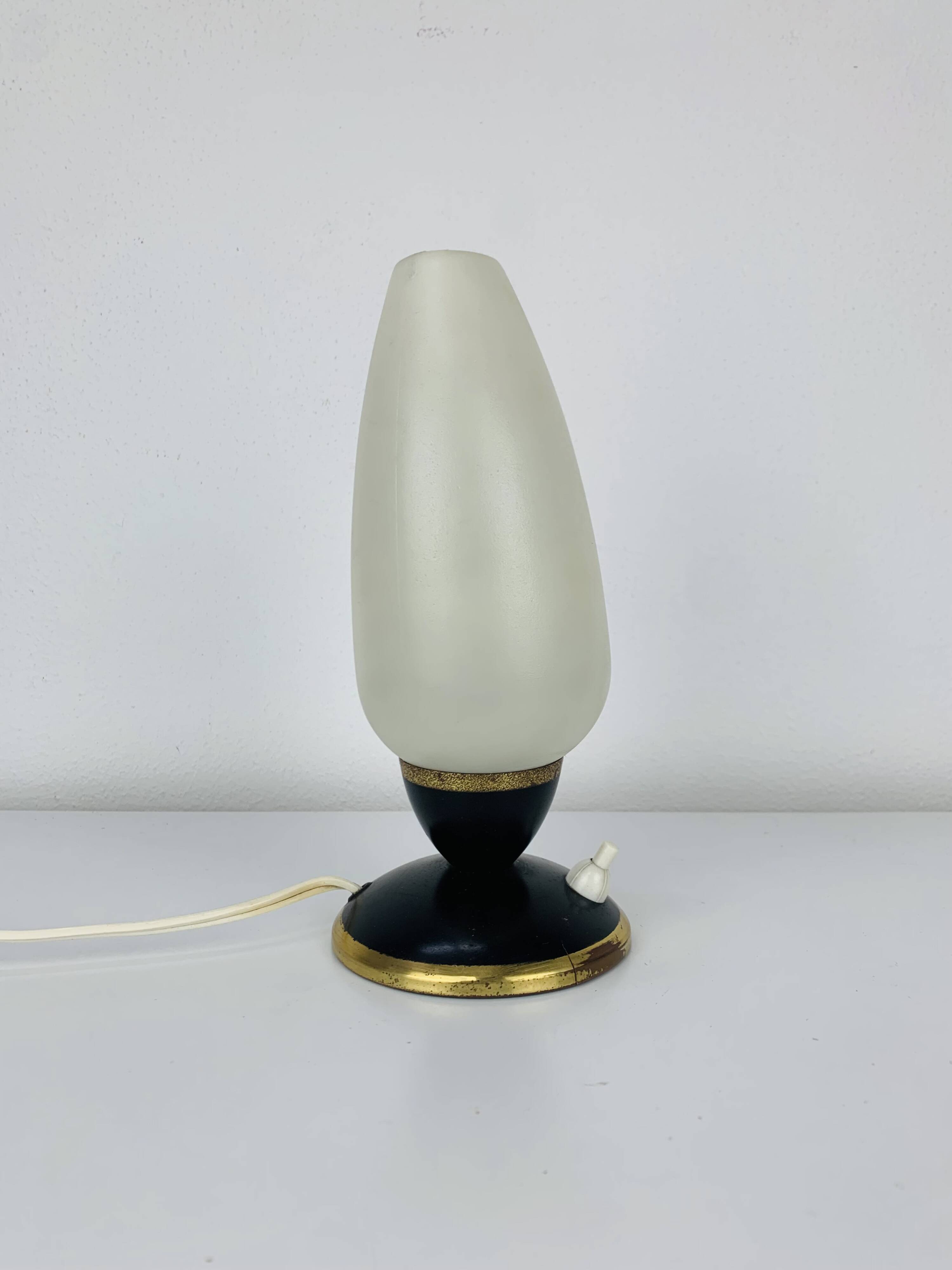 Lampe tulipe années 50