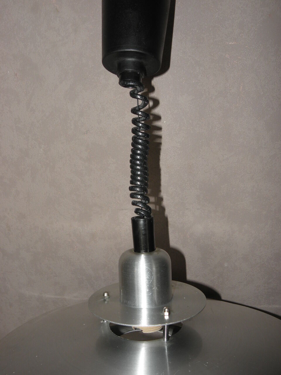 Vintage Space Period Suspension 70