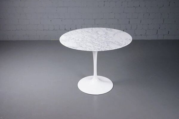 Table à manger Tulip par Eero Saarinen pour Knoll Int. ⌀ 91,5 cm