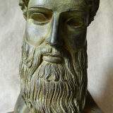 Statue grecque grec copie musée antiquité résine patine bronze zeus poséidon