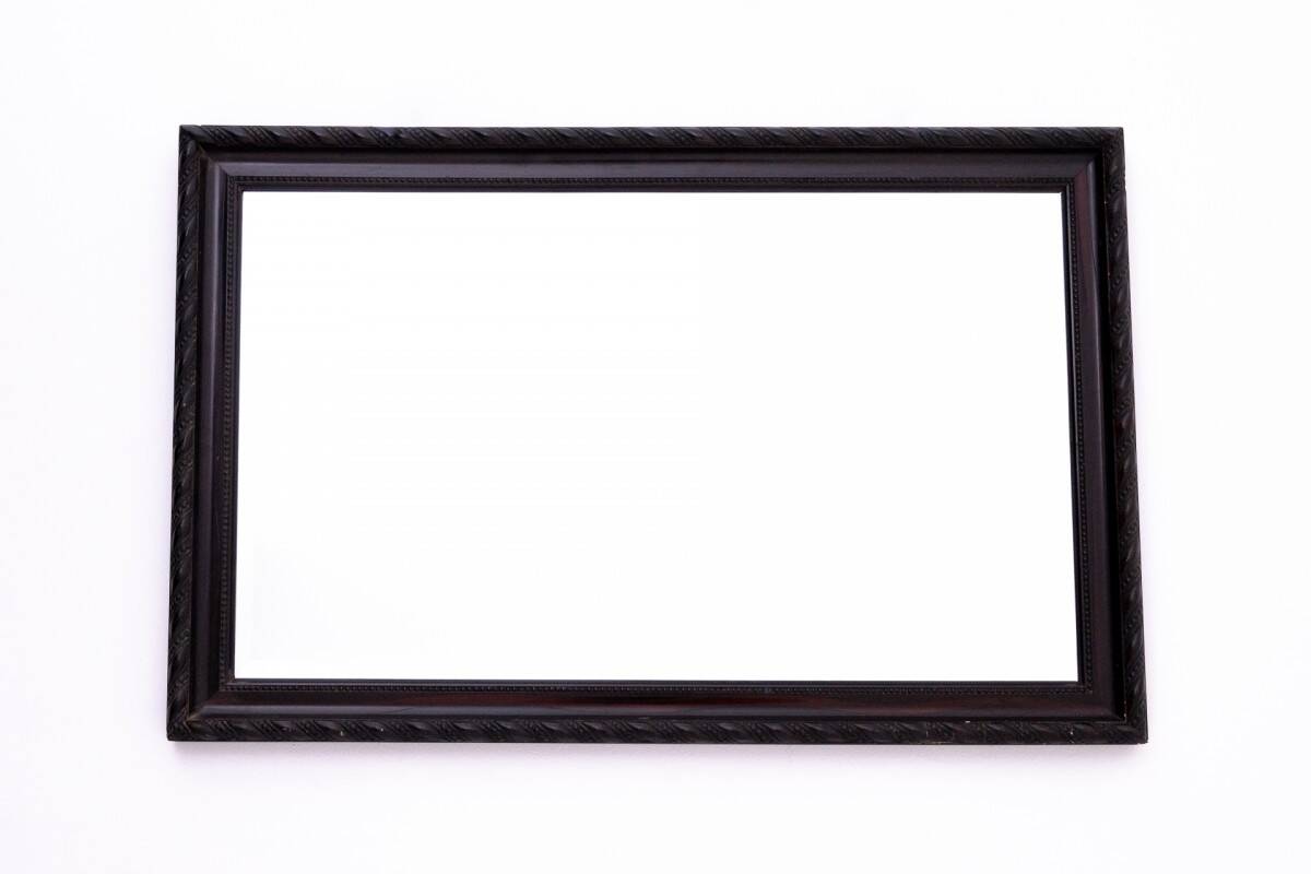 Miroir de la première moitié du XXe siècle, Europe occidentale.