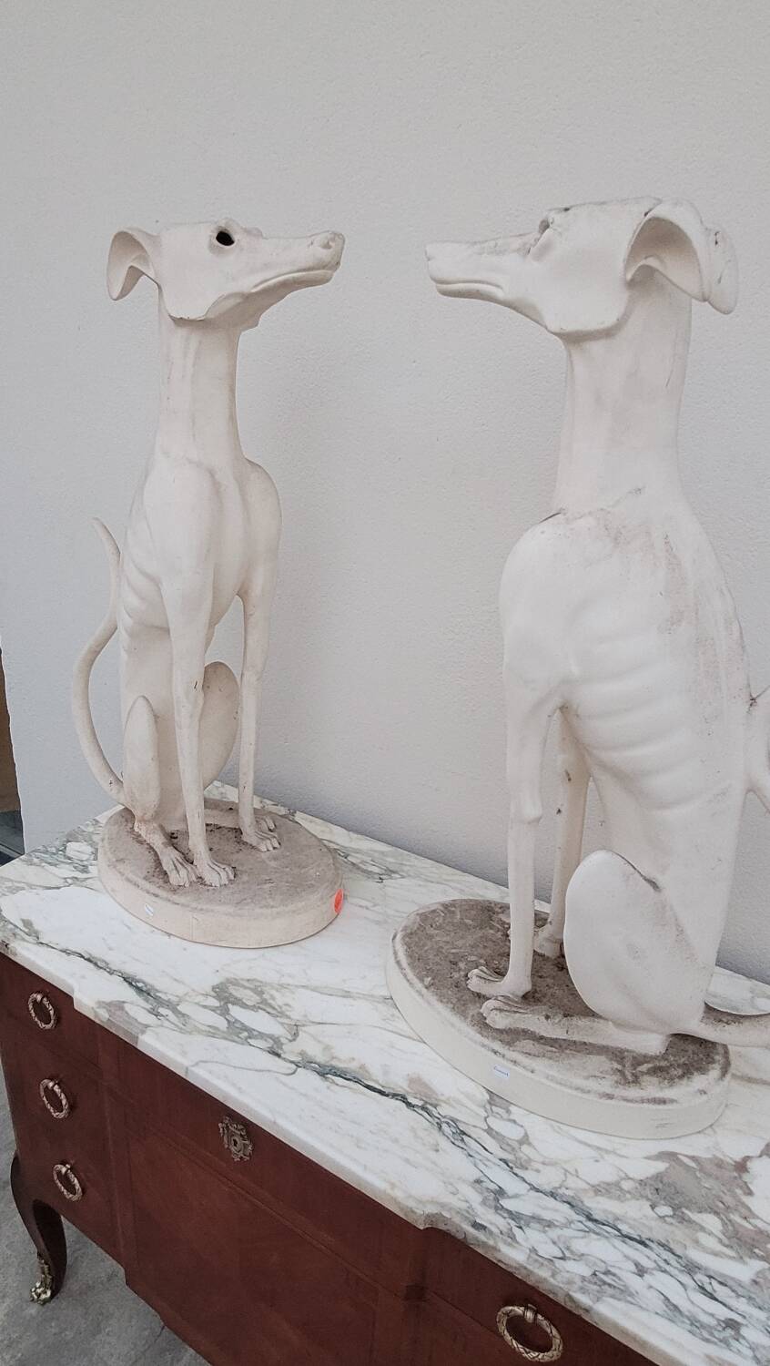 Louis XV Louis XVI rosewood commode, 19th century.