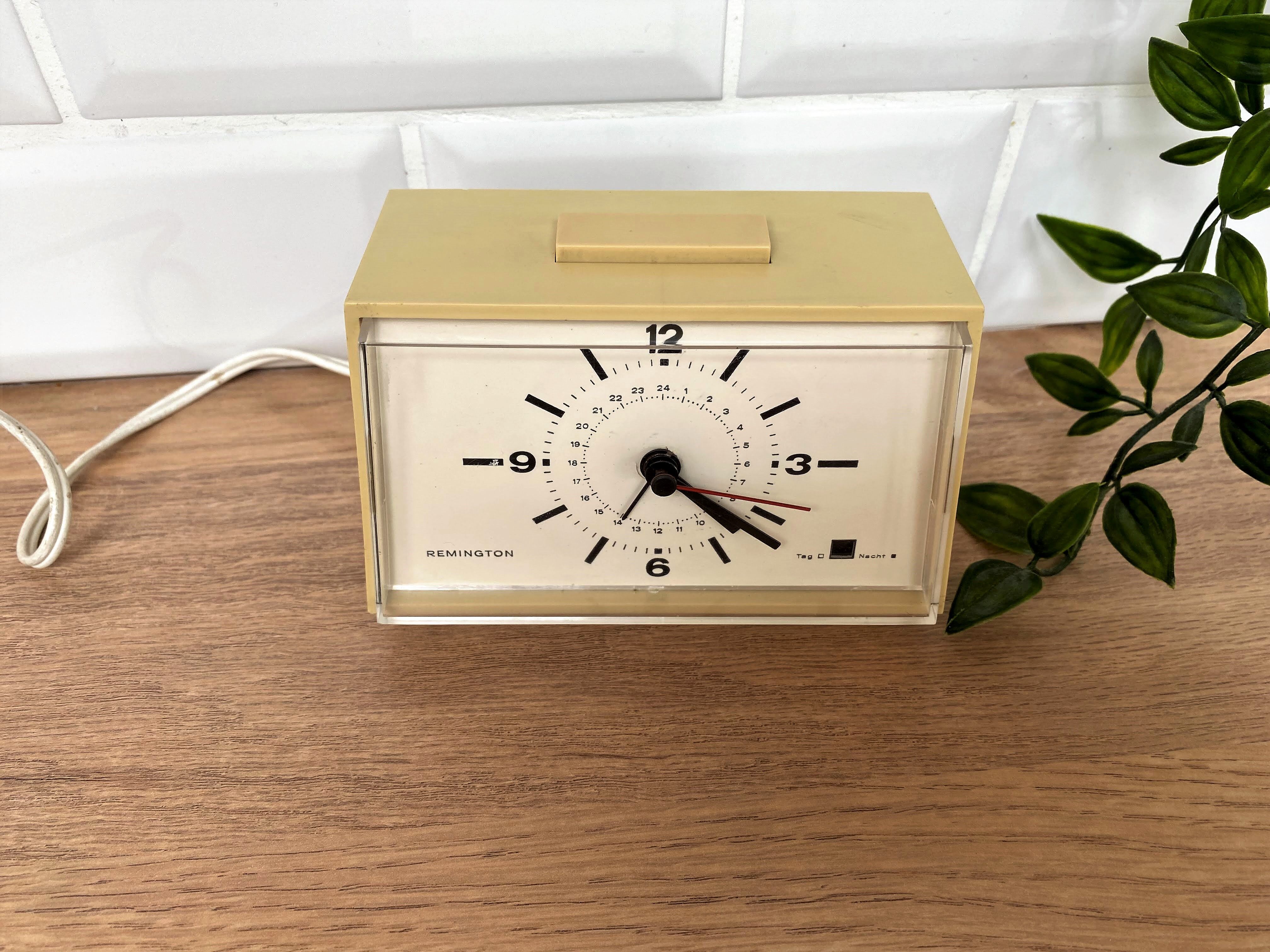 Vintage remington electric alarm clock