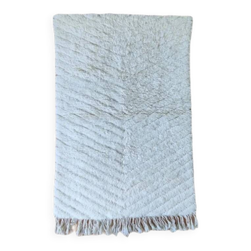 tapis Béni Ouarain blanc Shaggy 105x165 cm