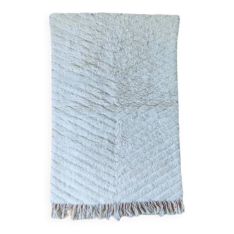 tapis Béni Ouarain blanc Shaggy 105x165 cm