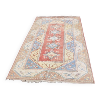 Handmade carpet