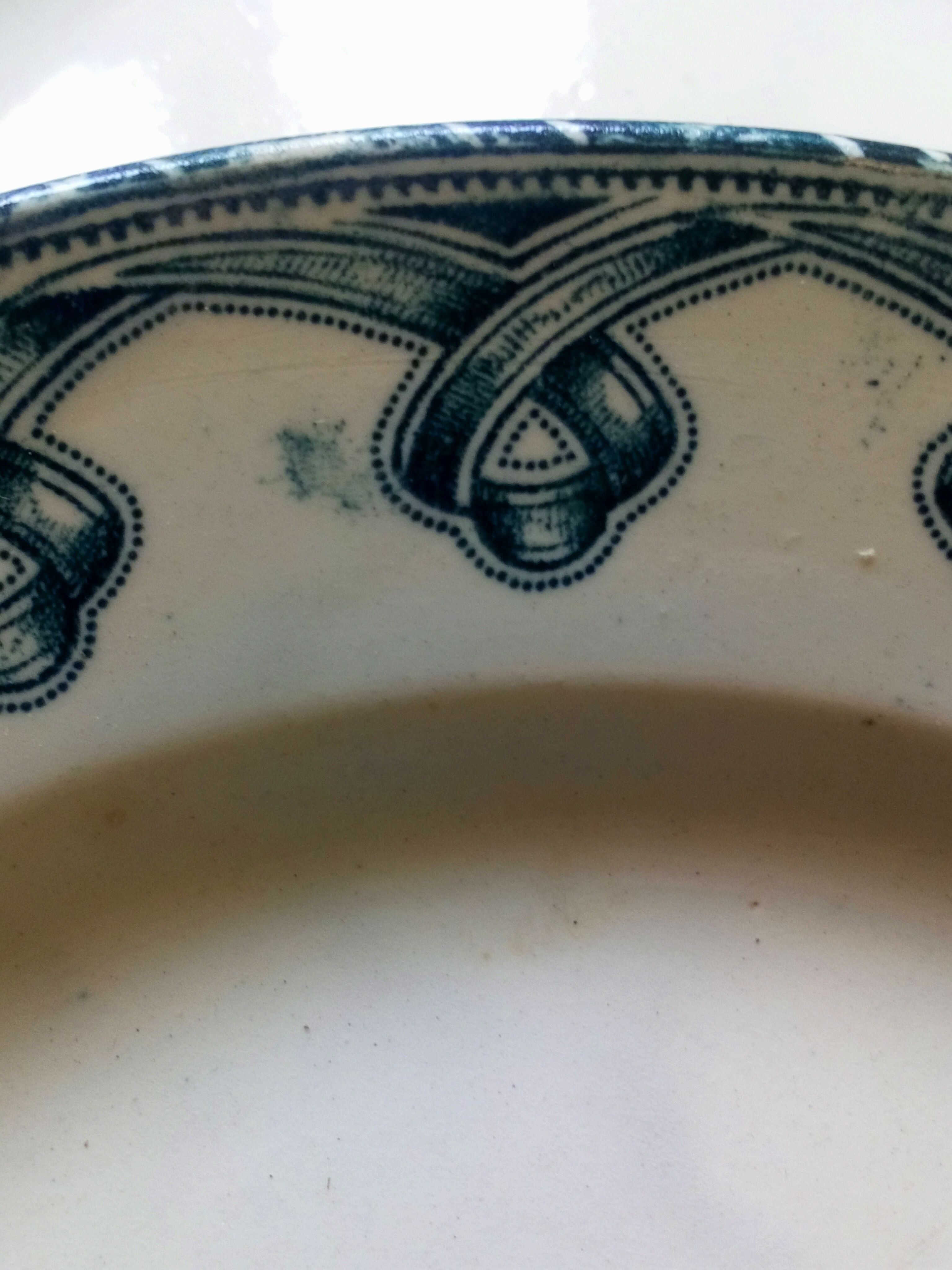 Five plates old land of Grigny fire