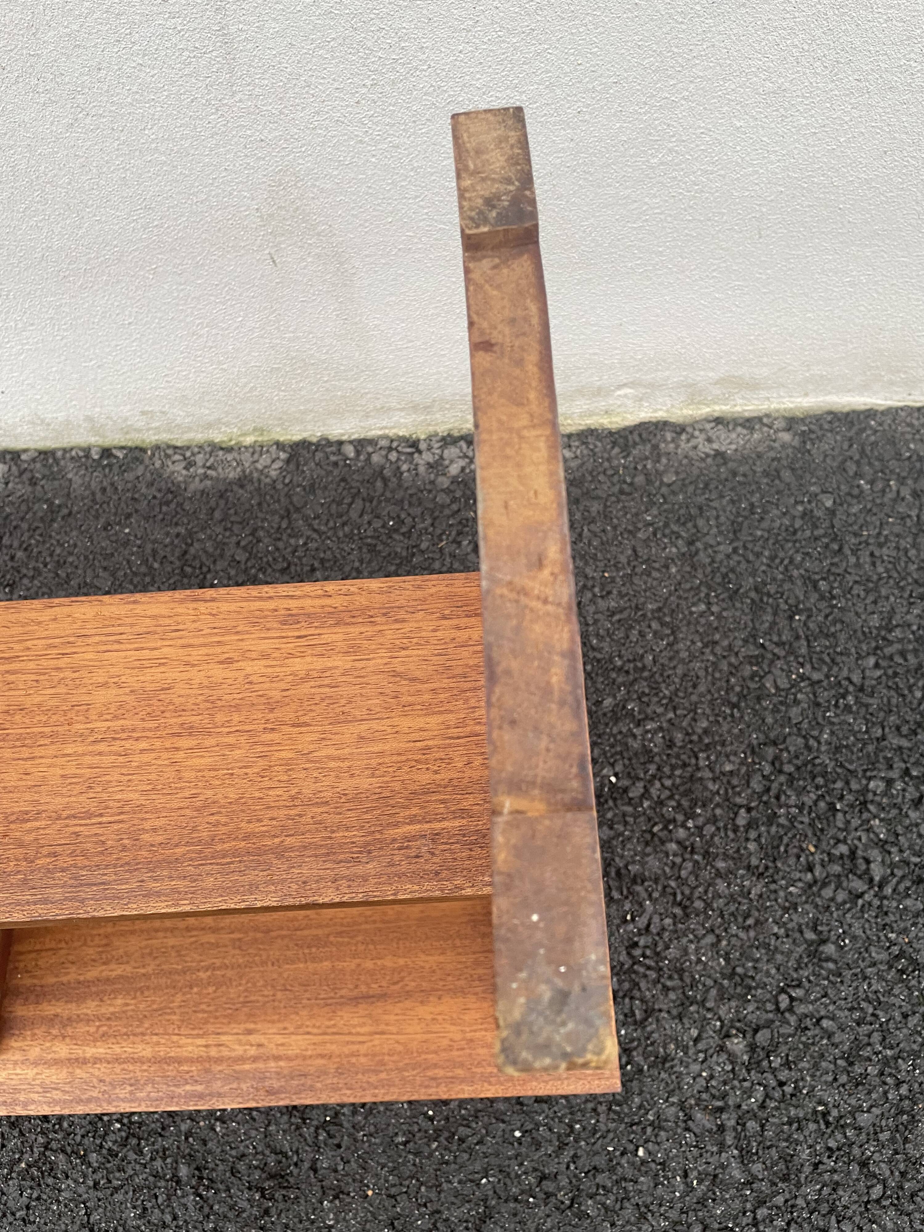 Table d’appoint ou chevet en teck 70’S
