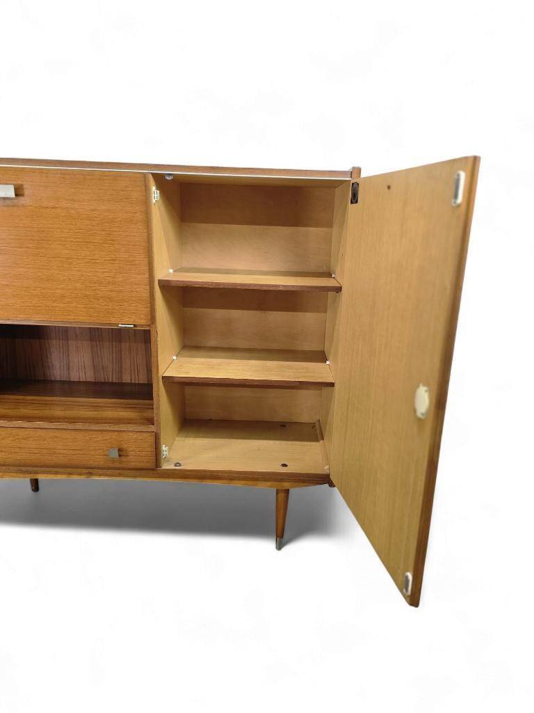 Vitrine/buffet/meuble bar vintage en bois
