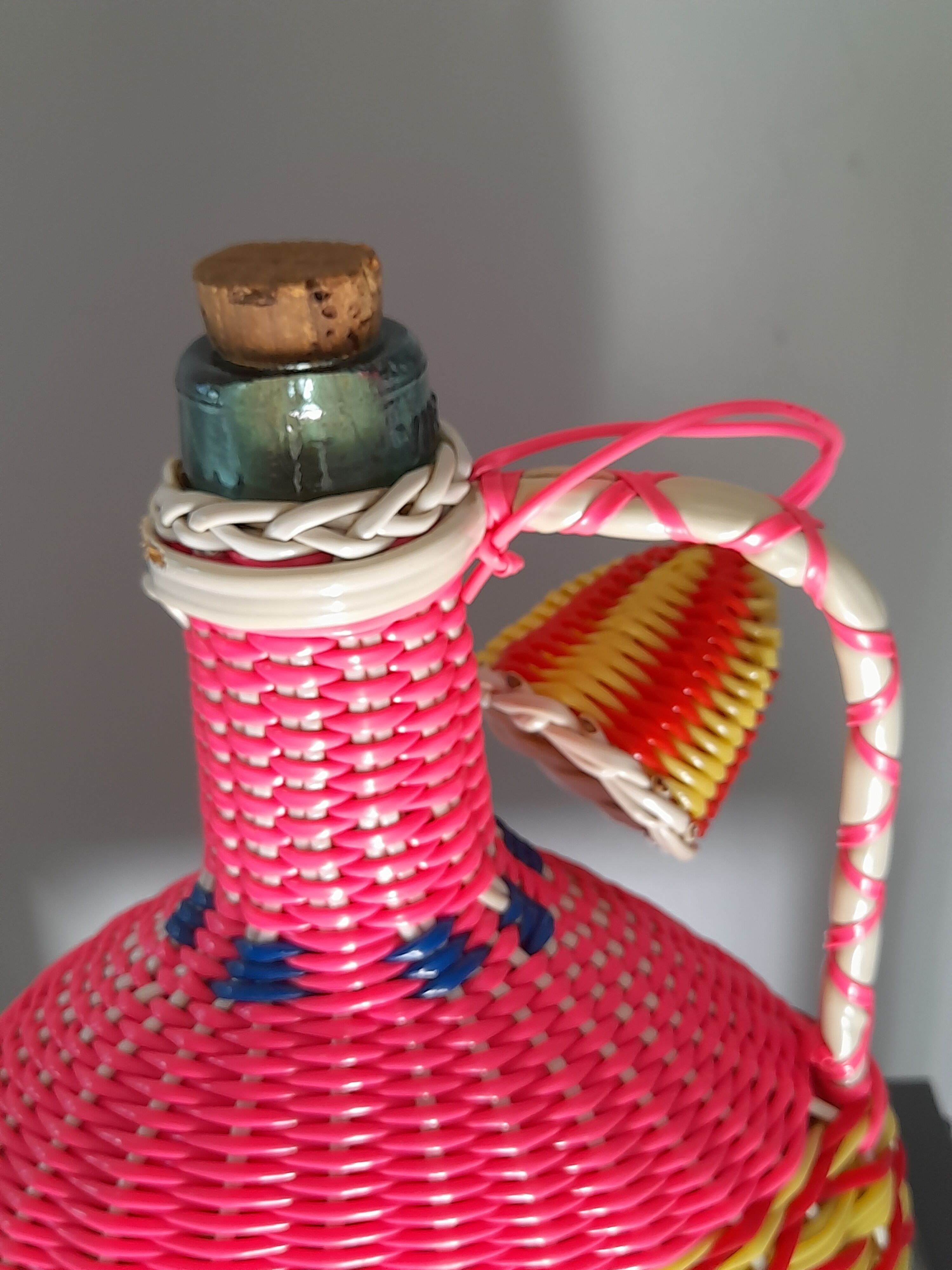 Bottle viresa scoubidous 60s