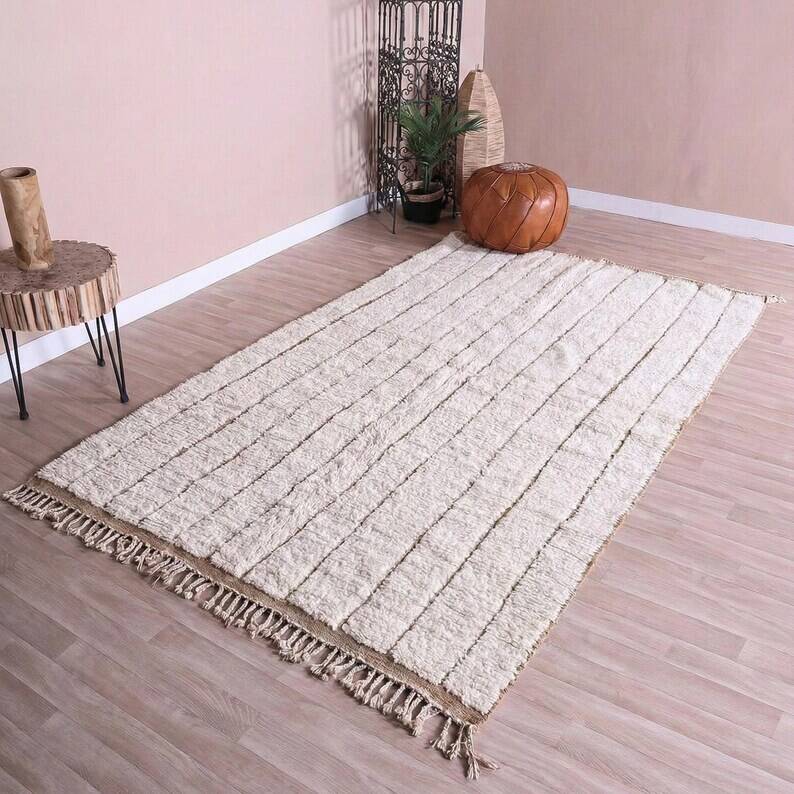 Tapis bérbere fait main traditionnelle taille 2/3 m