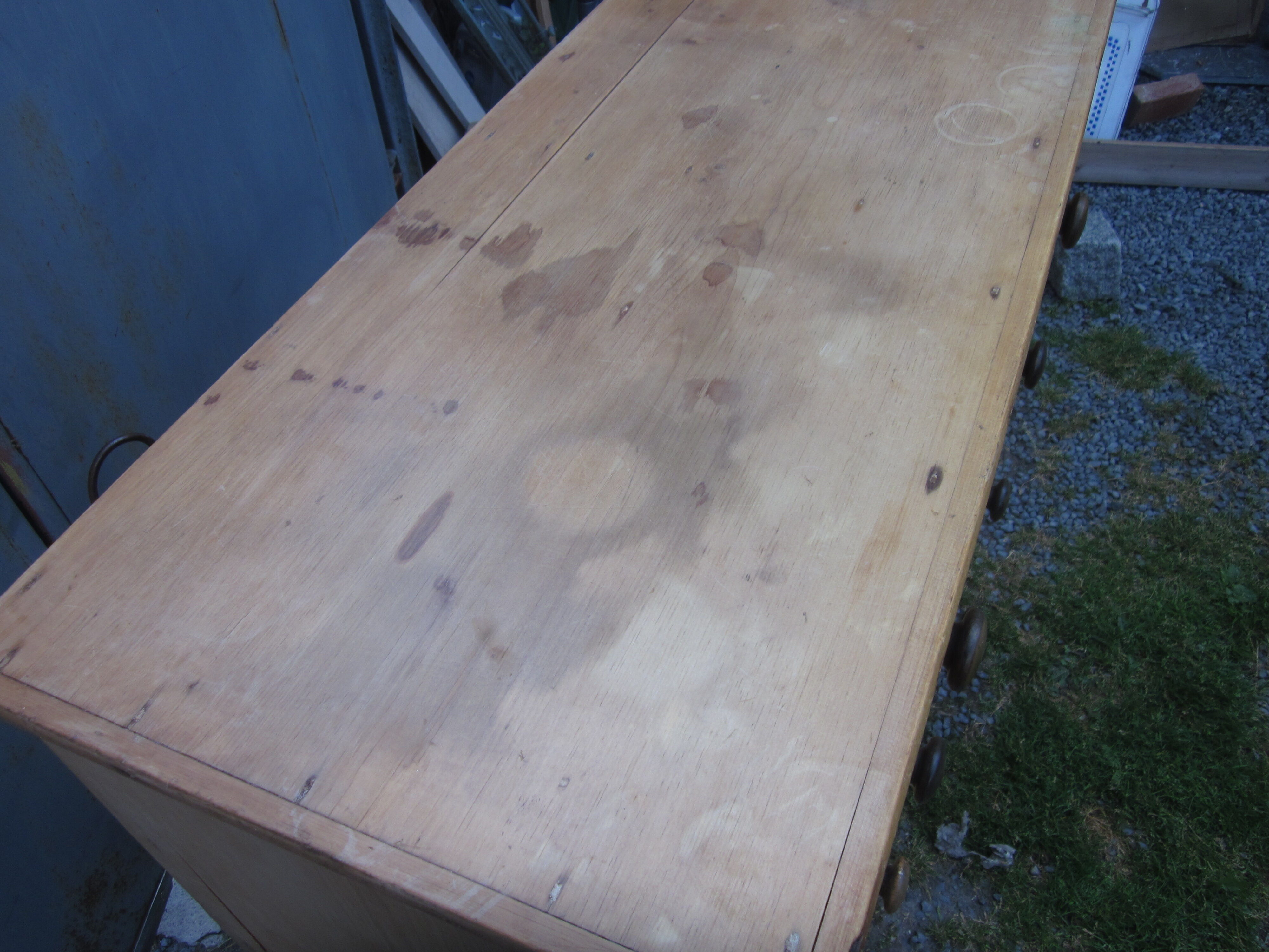 Antique pine chest of drawers