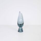 Set of two art glass vessels by Vicke Lindstrand for Kosta, Sweden, mid-century.