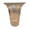 Vase en verre cristal moulé