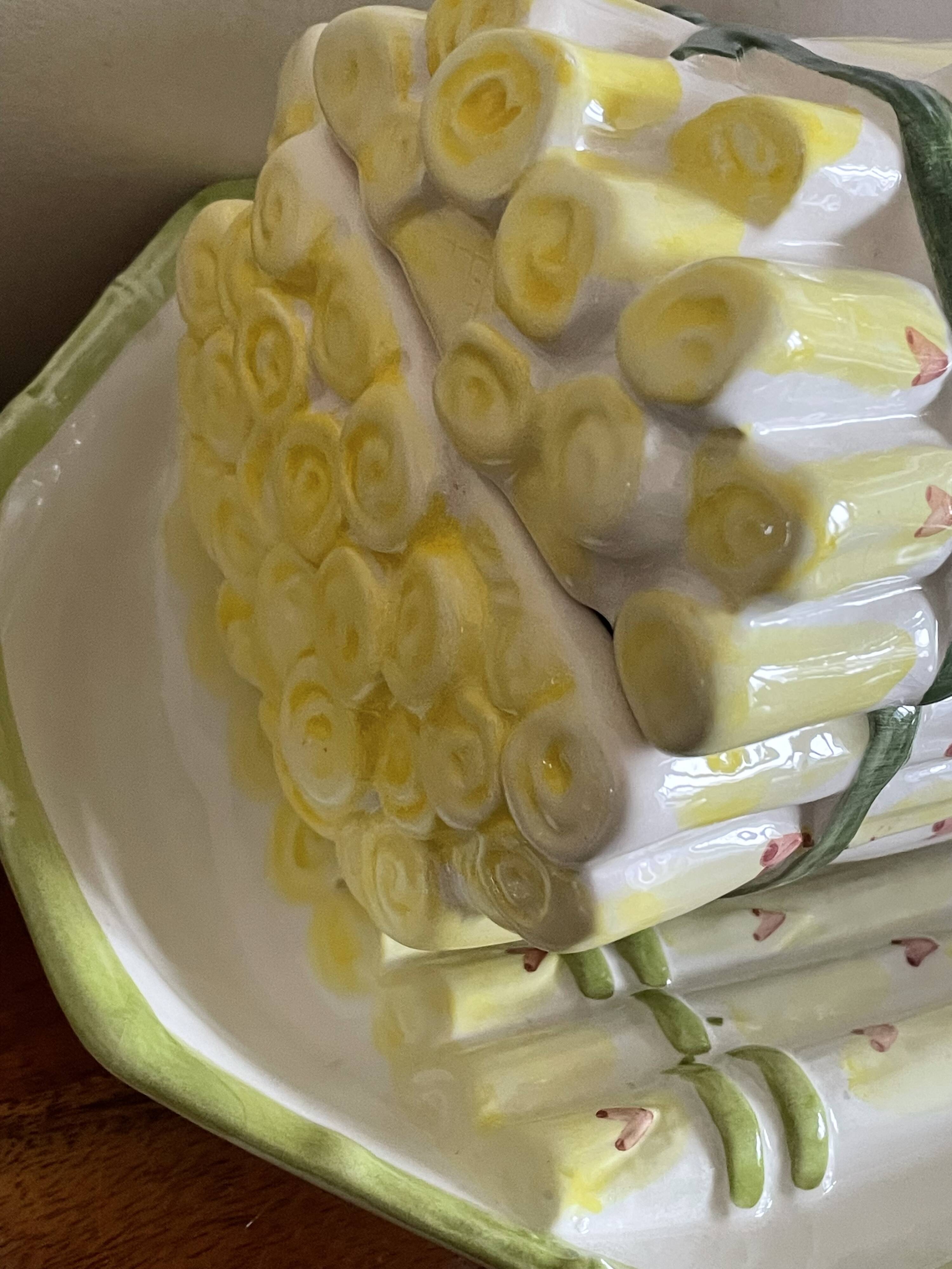 Asparagus barbotine dish